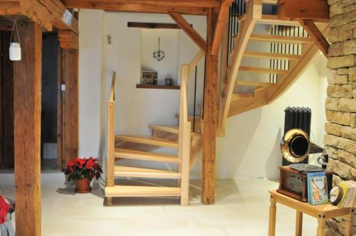 2021.11.26_StaviaBois_escalier-_022_web-scaled